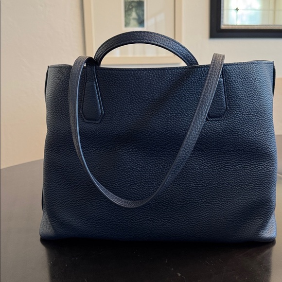 Toryburch Brody tote - Picture 2 of 7